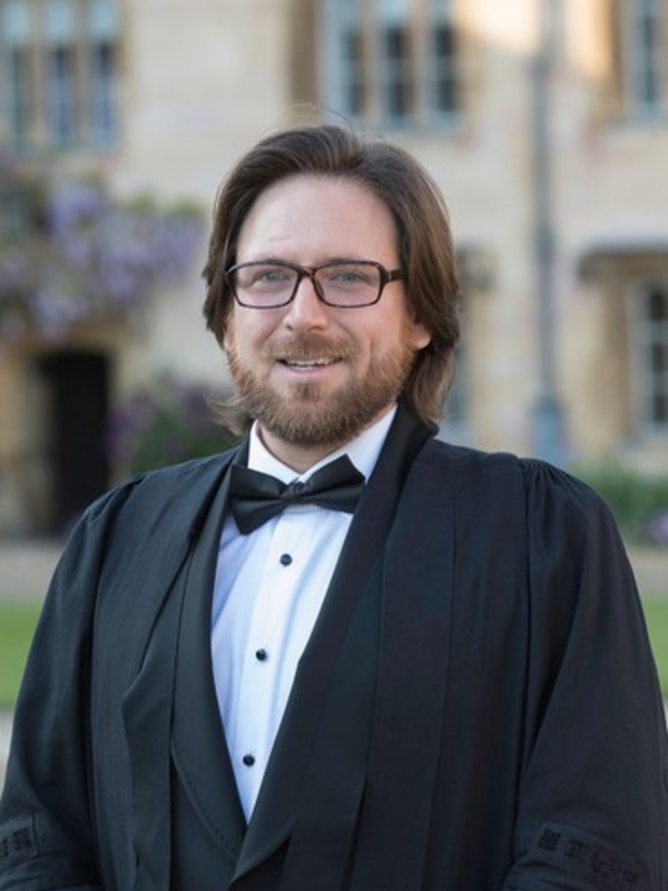 Dr Jerónimo Terrones Portas