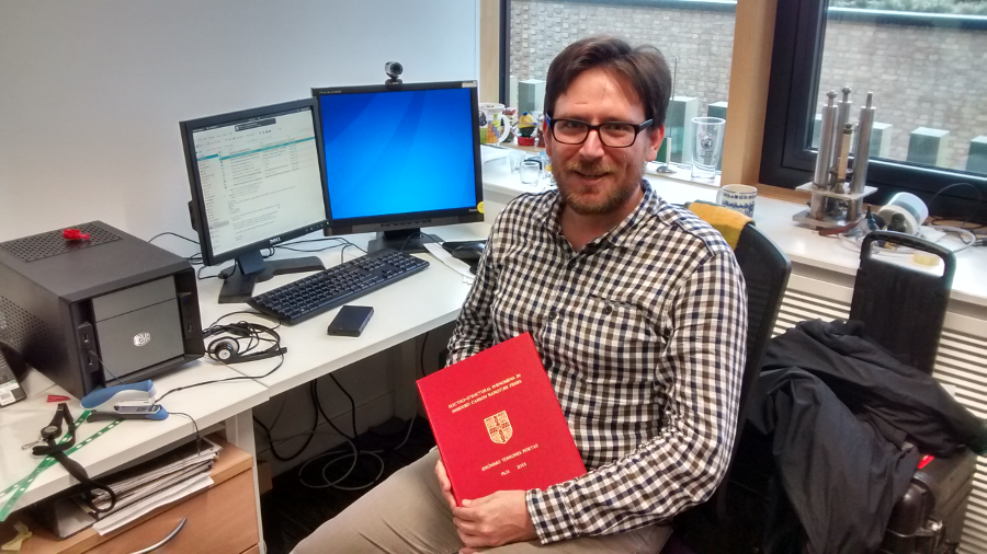 Happy Jerónimo with his thesis Congratulations to Mr Jerónimo Terrones Portas